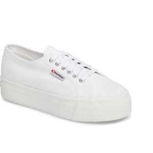 PLATFORM SUPERGAS